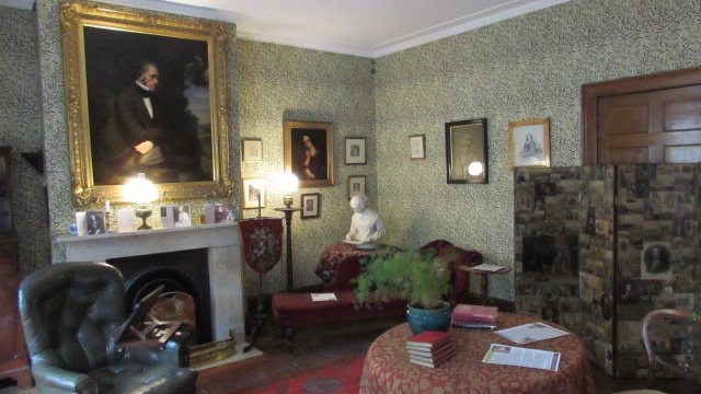 Carlye`s study