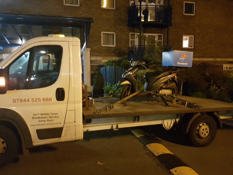 Domino's Pizza moped