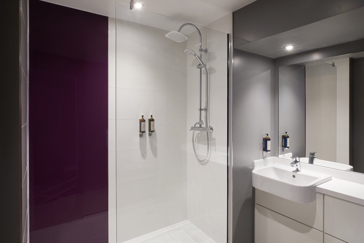 A photo of Premier Inn London Farringdon (Smithfield) hotel