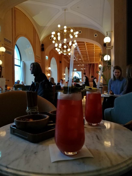 Singapore Slings