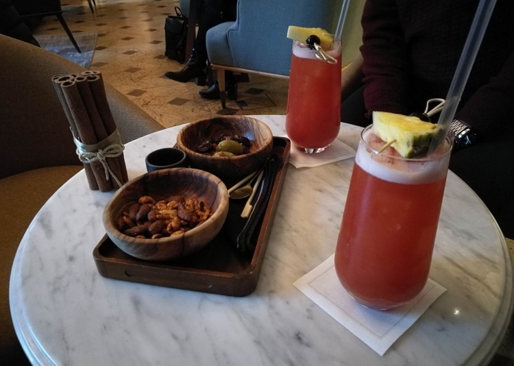 Singapore Slings