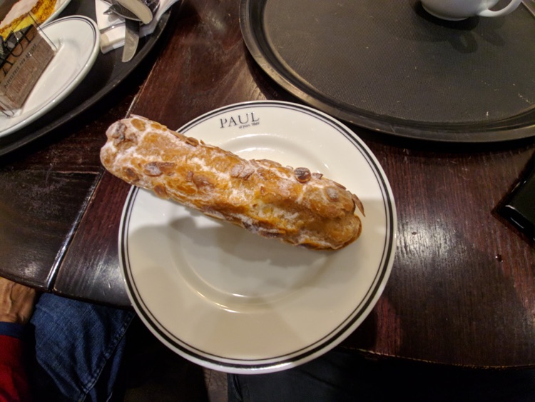 Eclair Paris Brest