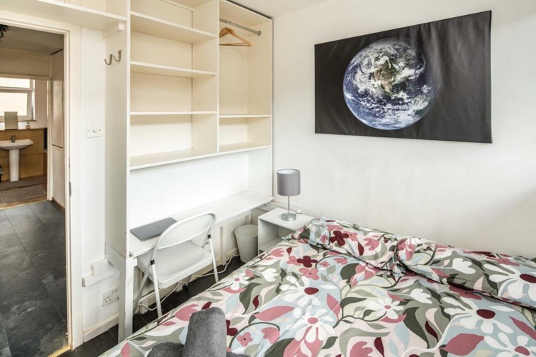 A photo of Hoxton Rooms - Homestay