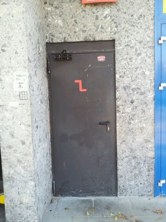 A photo of Luzztro