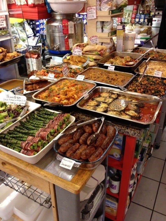 Une photo de Luigi's Delicatessen