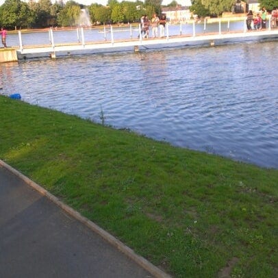 Фото: Burgess Park