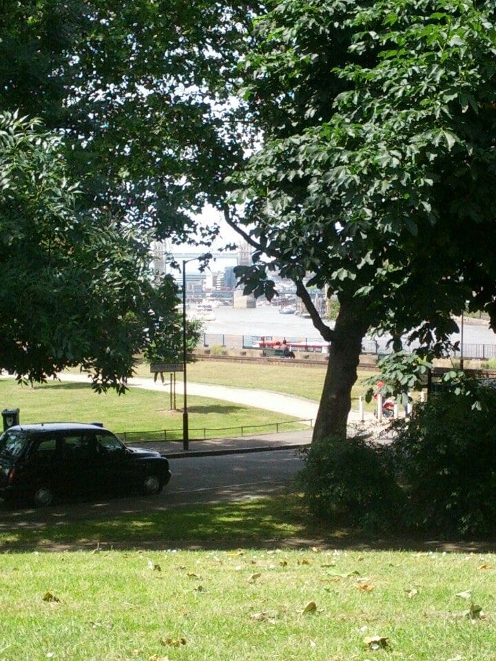 A photo of King's Stairs Gardens