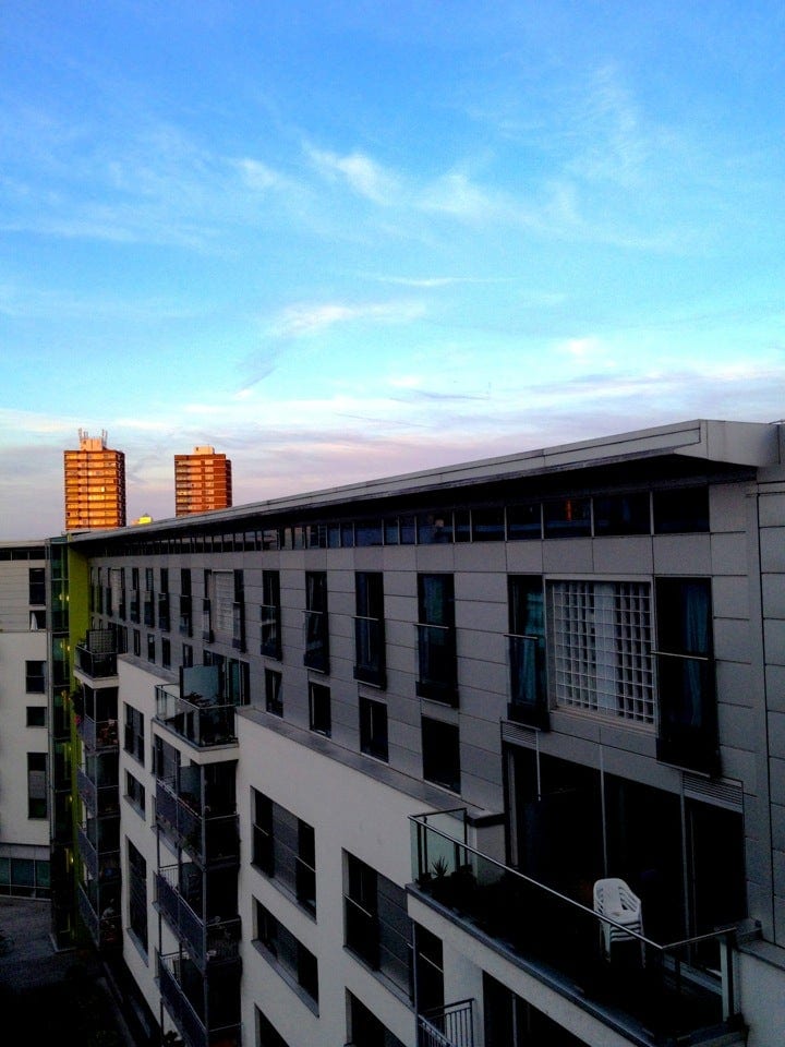 A photo of London Bridge Empire Square