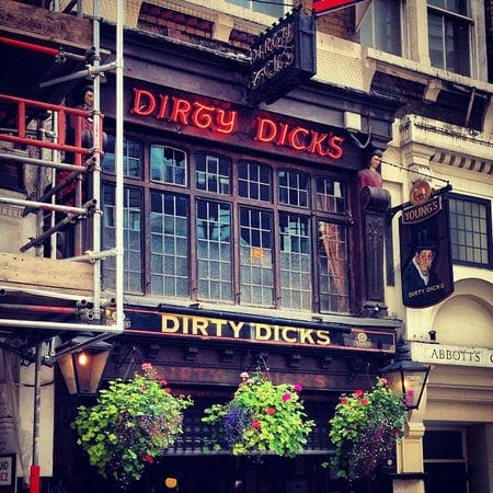 Una foto de Dirty Dicks