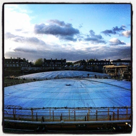 A photo of Oval Space