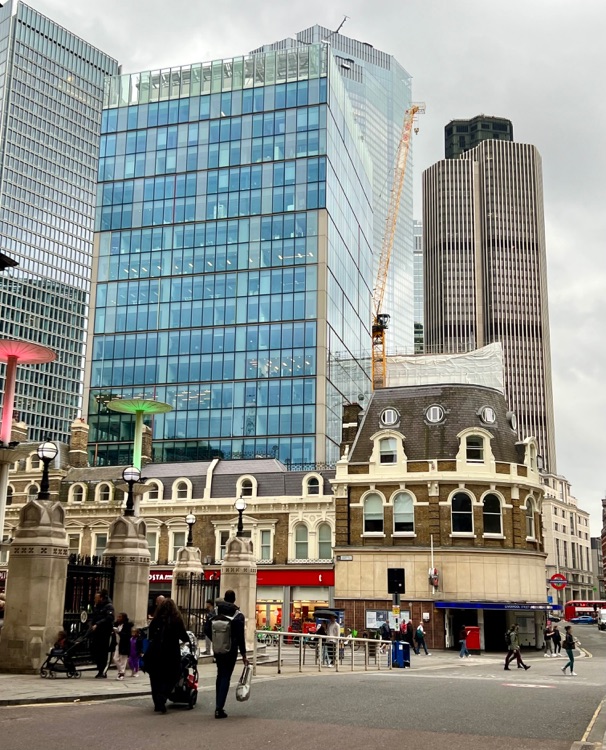 A photo of Liverpool Street Underground Station