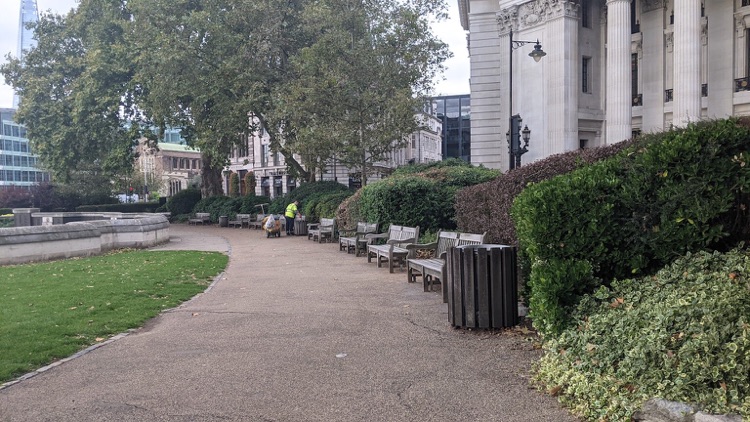 Фото: Trinity Square Gardens