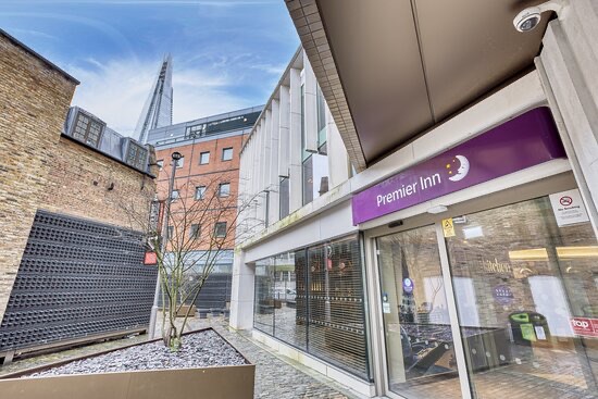 A photo of Premier Inn London Southwark (Borough High St) hotel