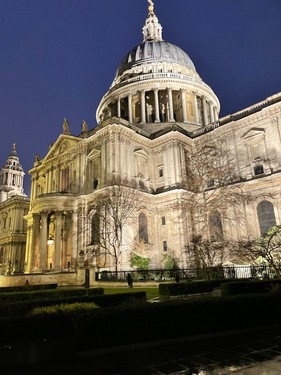 A photo of St Paul's Cathedral