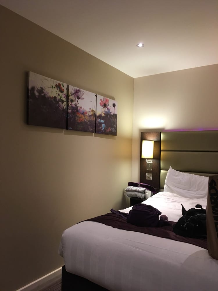 A photo of Premier Inn London Holborn hotel