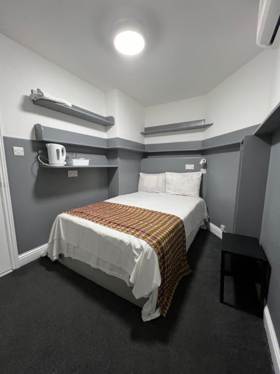 A photo of Plaza London Hotel