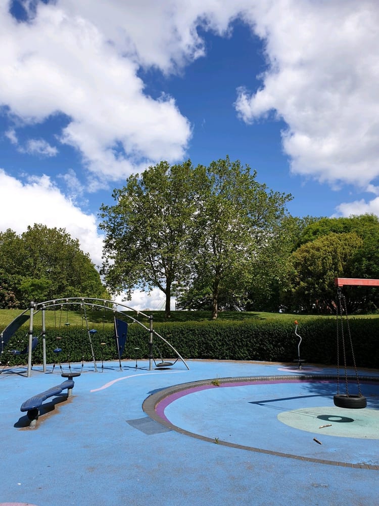 A photo of King's Stairs Gardens