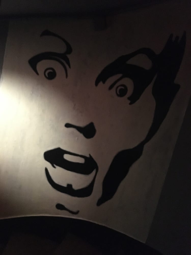 A photo of Luzztro