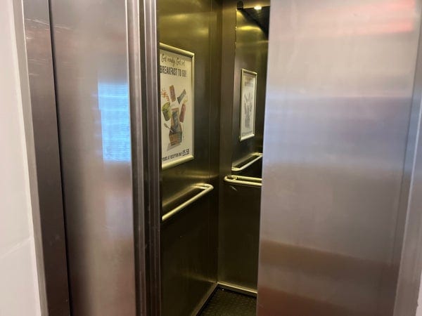 A photo of Travelodge London Bank