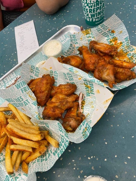 Фото: Wingstop