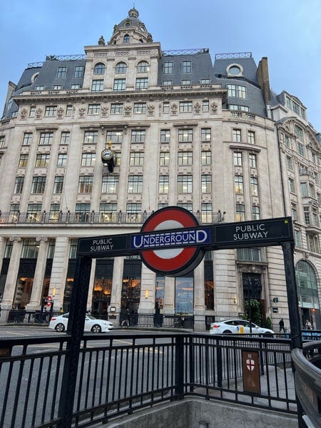 A photo of Monument Station