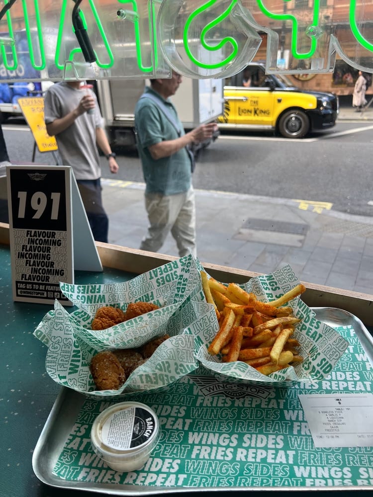 Фото: Wingstop