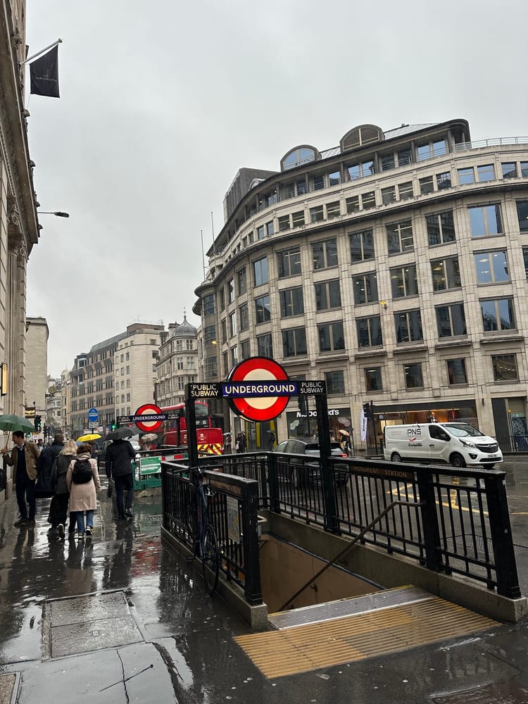 A photo of Monument Station