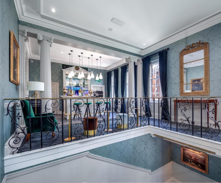 A photo of No. 30 Knightsbridge