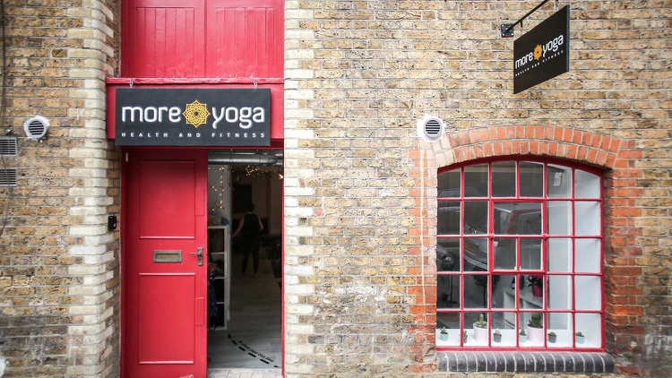 MoreYoga Tower Bridge