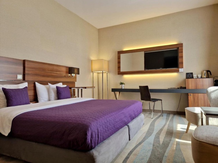 A photo of Warsaw Plaza Hotel