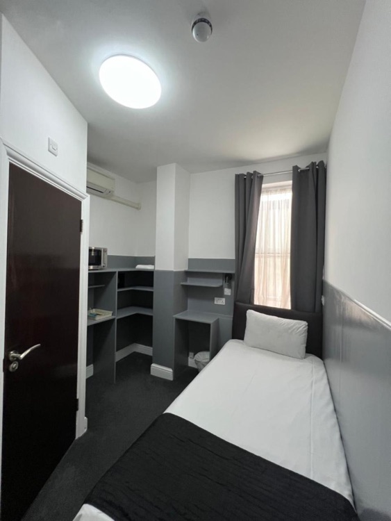 A photo of Plaza London Hotel