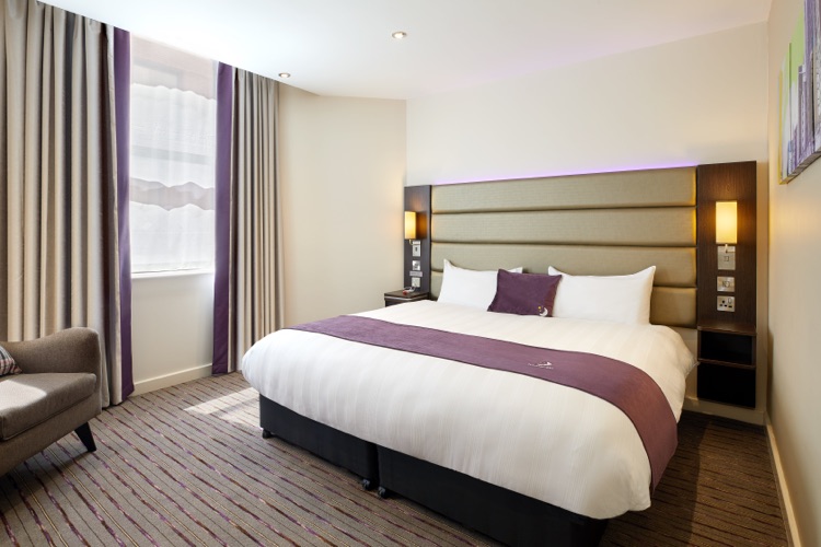 A photo of Premier Inn London County Hall hotel