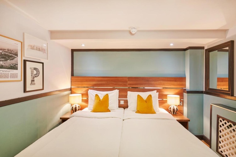 A photo of Huttons Hotel, Victoria London