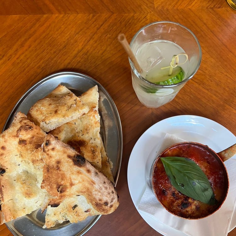 Une photo de Cecconi's Pizza Bar