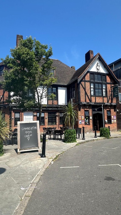 A photo of The Old Nun's Head