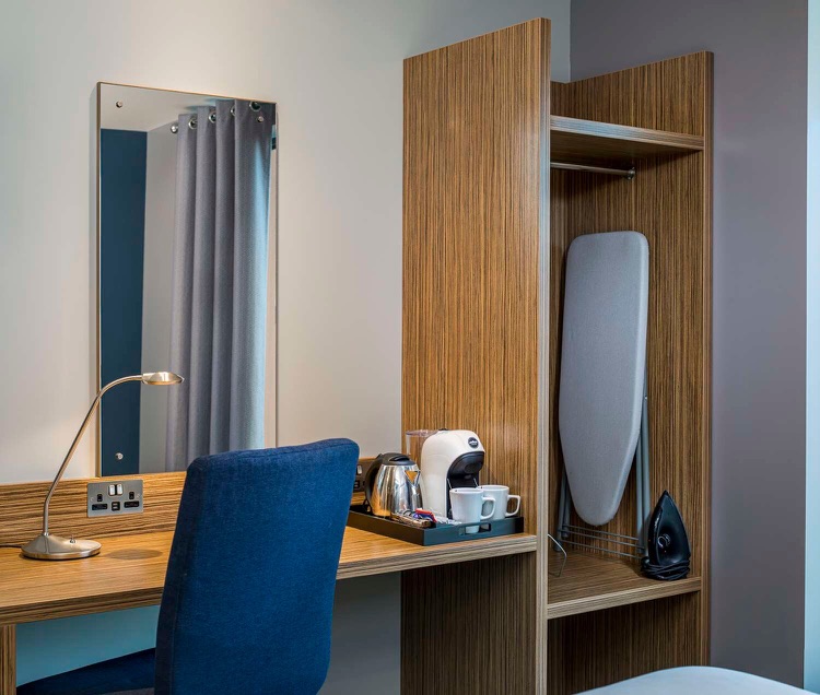 A photo of Travelodge London Bank