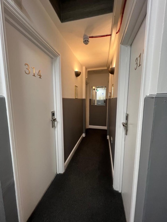 A photo of Plaza London Hotel