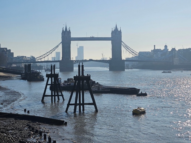 A photo of hub by Premier Inn London City Bank hotel
