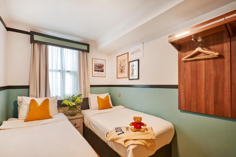 A photo of Huttons Hotel, Victoria London