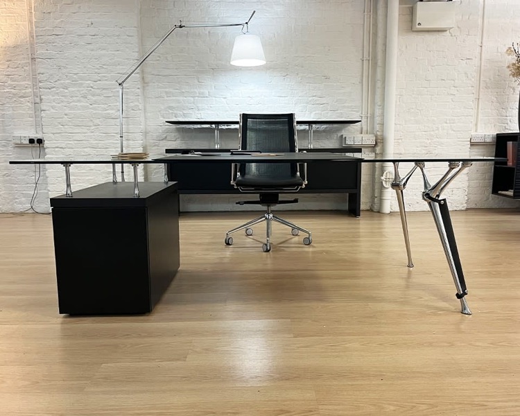 GENESIS – Large Glass Executive Desks With Drawers