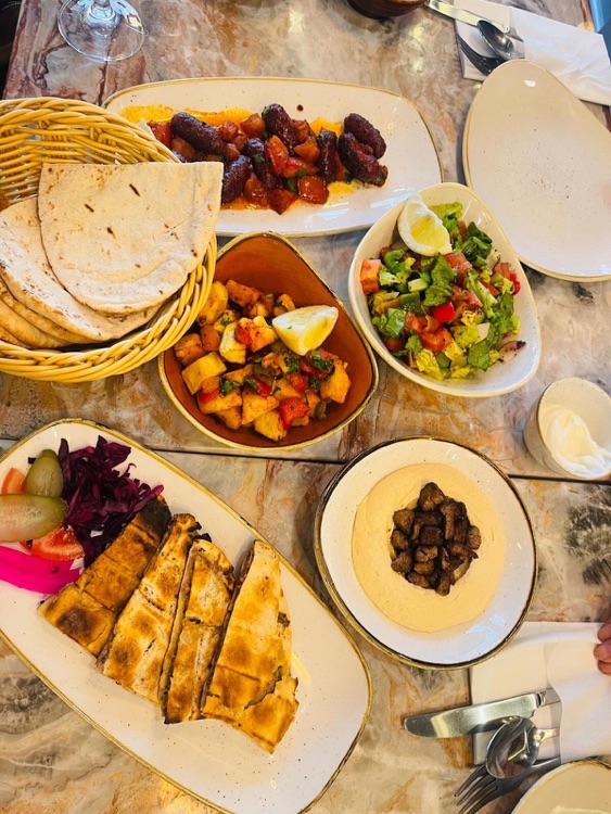 Фото: Anbar Restaurant