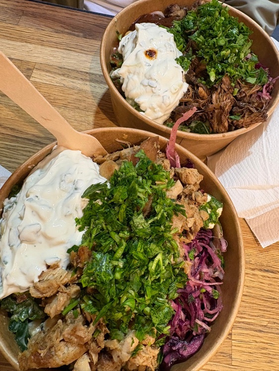 Une photo de Gourmet Goat