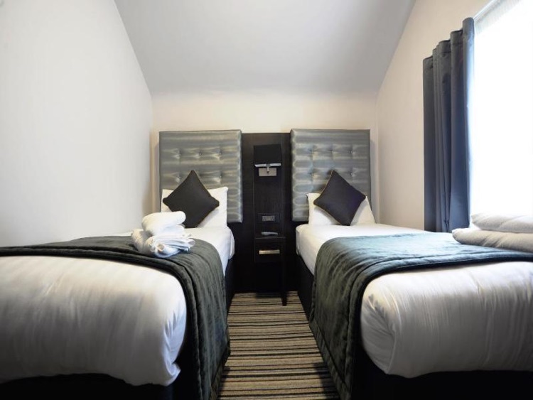 A photo of Airways Hotel Victoria