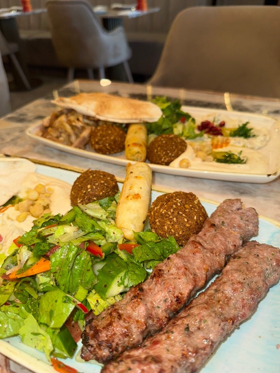 Фото: Anbar Restaurant