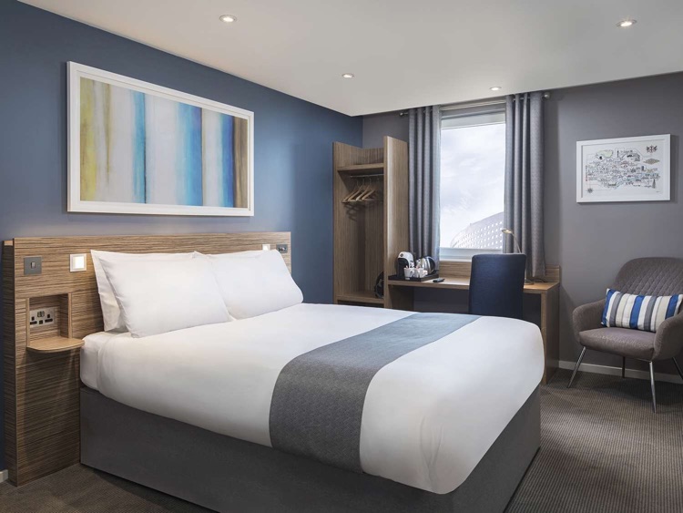 A photo of Travelodge London Clapham Junction