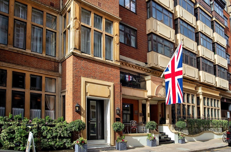 A photo of The Capital Hotel, Apartments & Townhouse