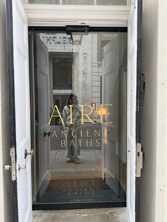Zdjęcie: AIRE Ancient Baths London