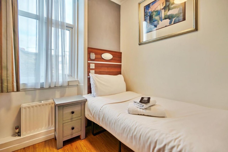 A photo of Huttons Hotel, Victoria London