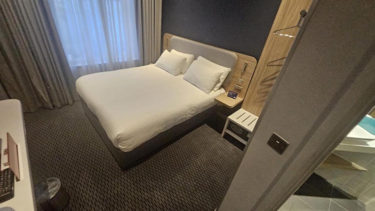 A photo of Holiday Inn Express London Victoria, an IHG Hotel