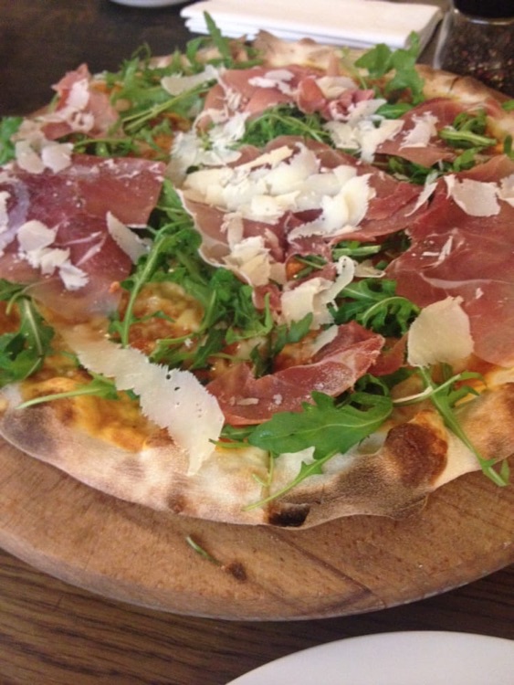 Pizza Parma, 34 pln.